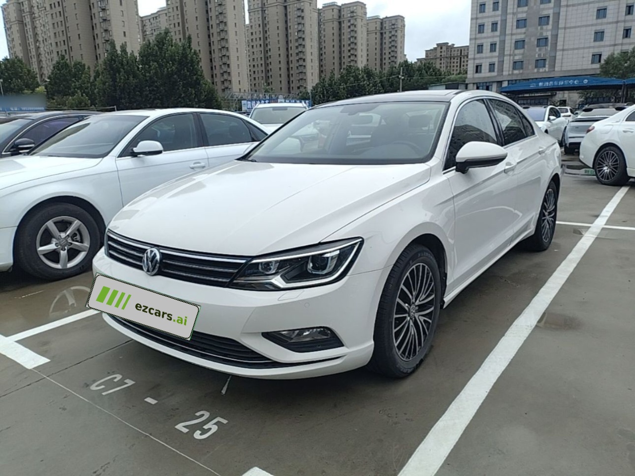 Lamando 2017 280TSI DSG Luxury