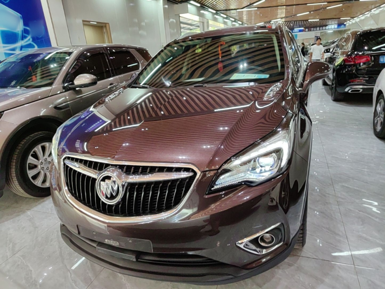 Envision 2019 28T AWD Elite China VI photo 2