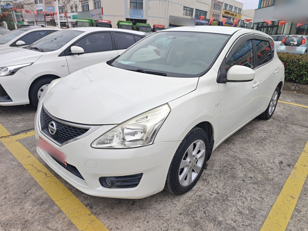 Tiida 2011 1.6L CVT Comfort