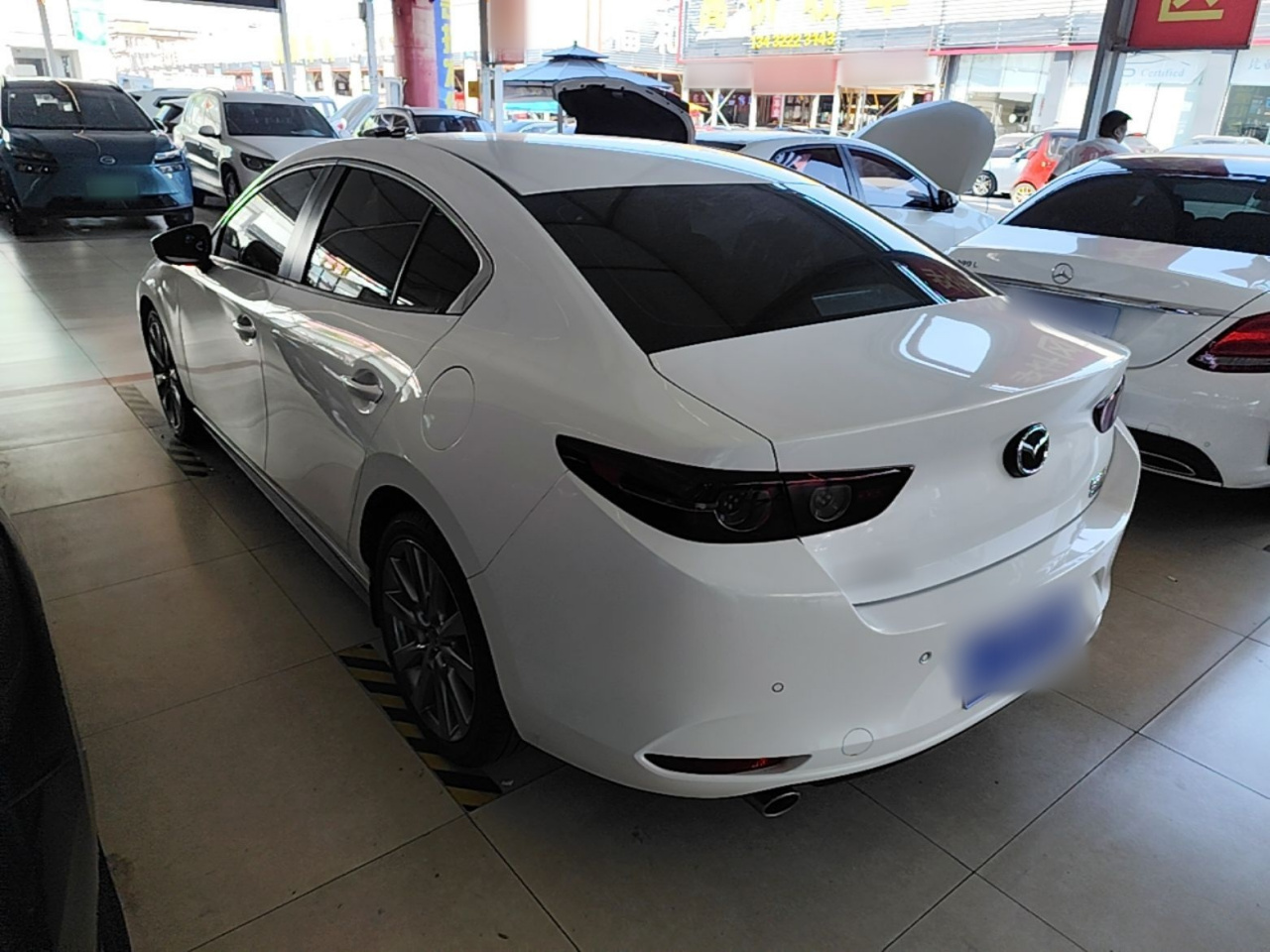 3 Axela 2021 2.0L AT photo 4