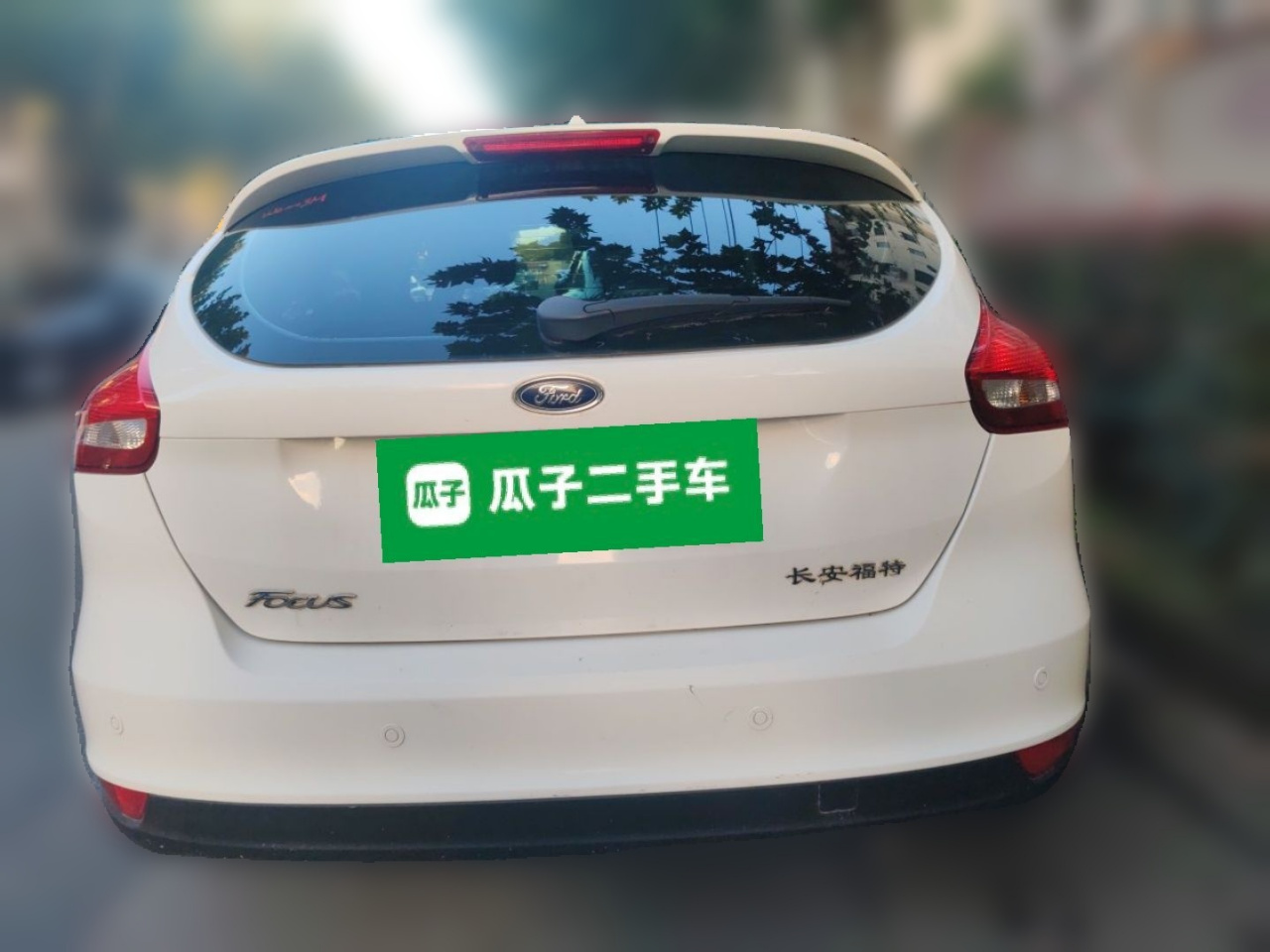 Focus 2015 Hatchback 1.6L AT Comfort photo 3