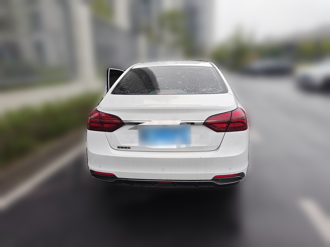 Emgrand 2019 1.5L CVT China VI photo 5