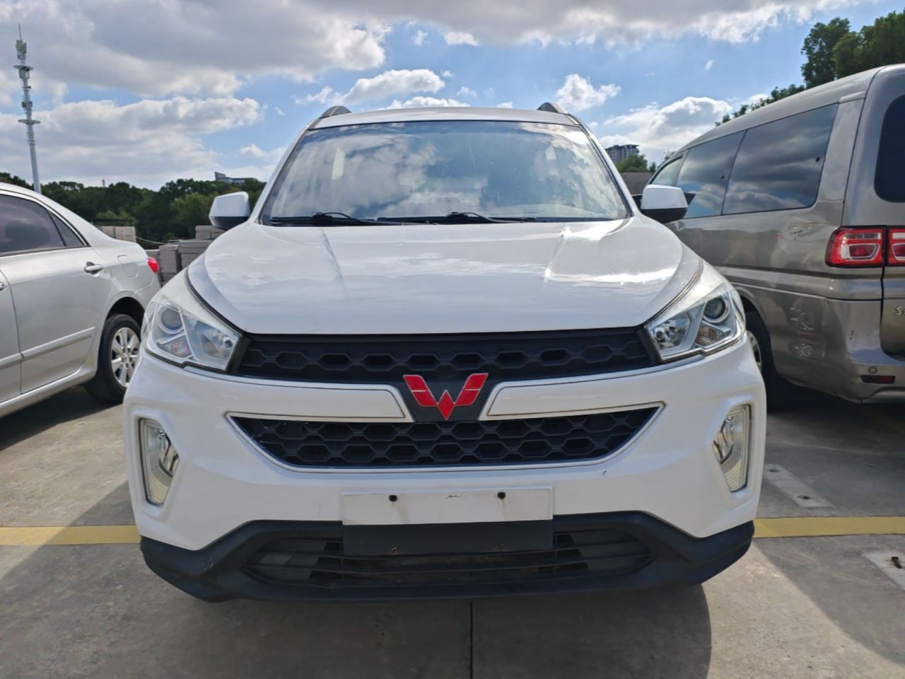 Wuling Hongguang S3 2018 1.5L MT Comfort China V photo 2