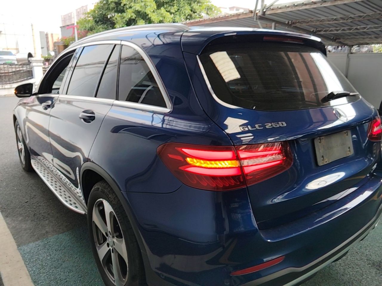 GLC 2017 GLC 260 4MATIC Luxury photo 4
