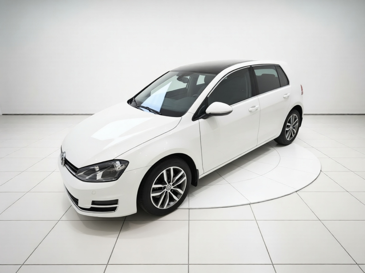 Golf 2016 230TSI AT Luxury