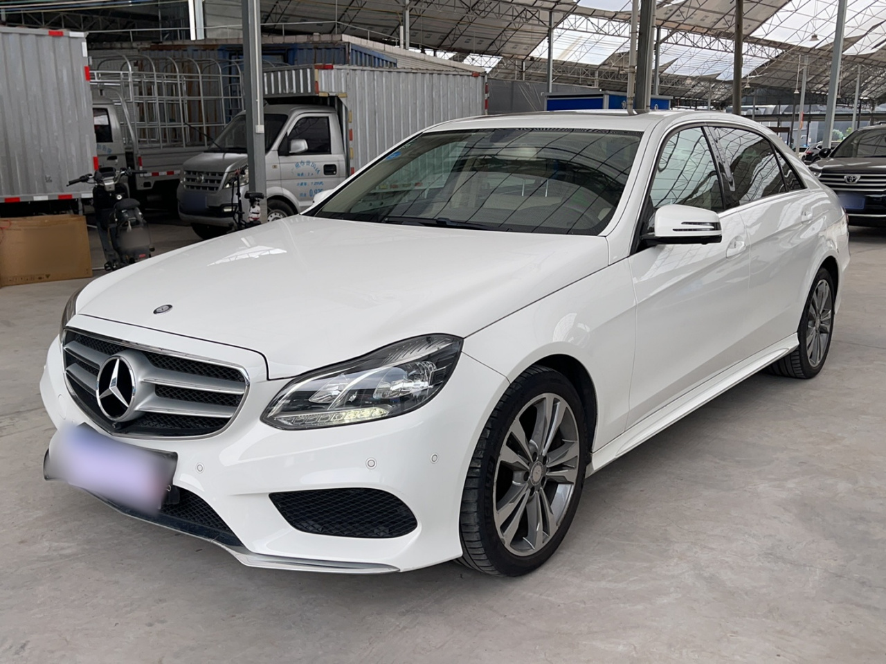 E-Class 2015 E 260 L Sport