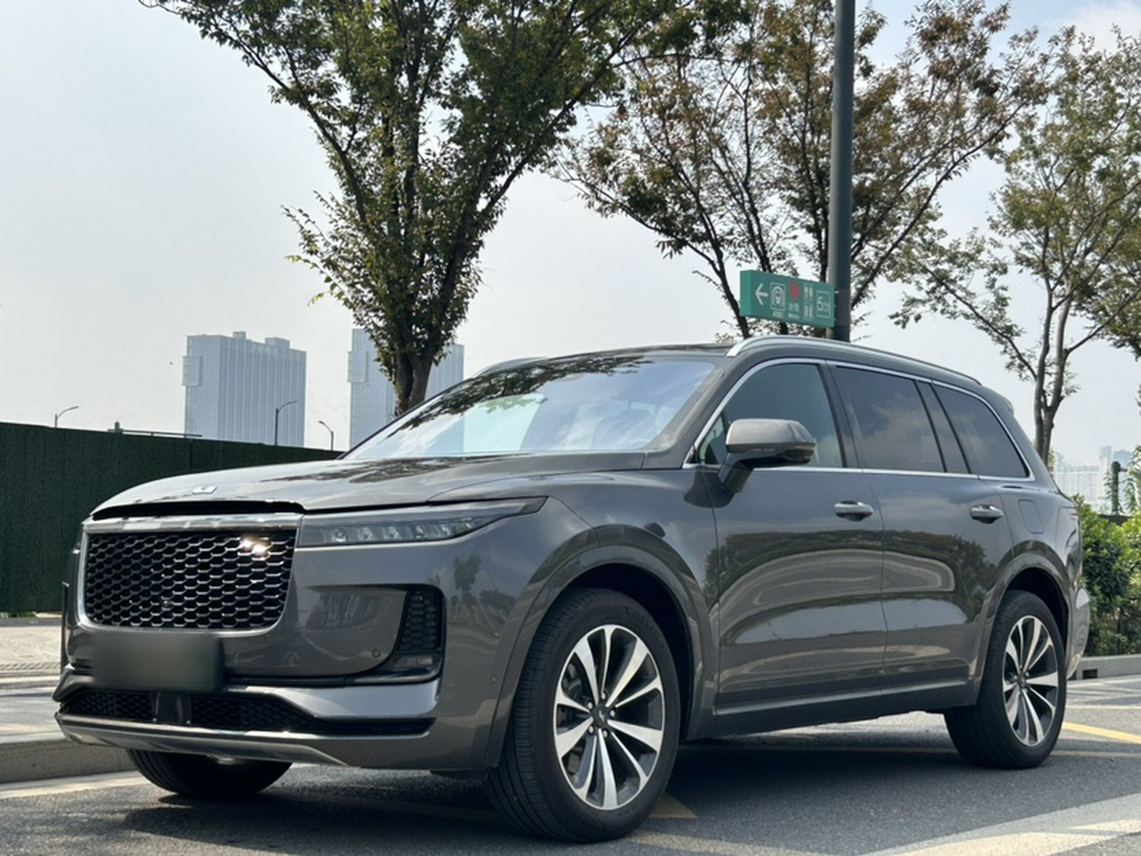 Li Auto ONE 2021 EREV 6-Seater