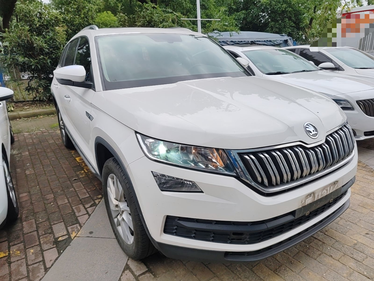 Kodiaq 2017 TSI330 5-Seater RWD Comfort photo 3