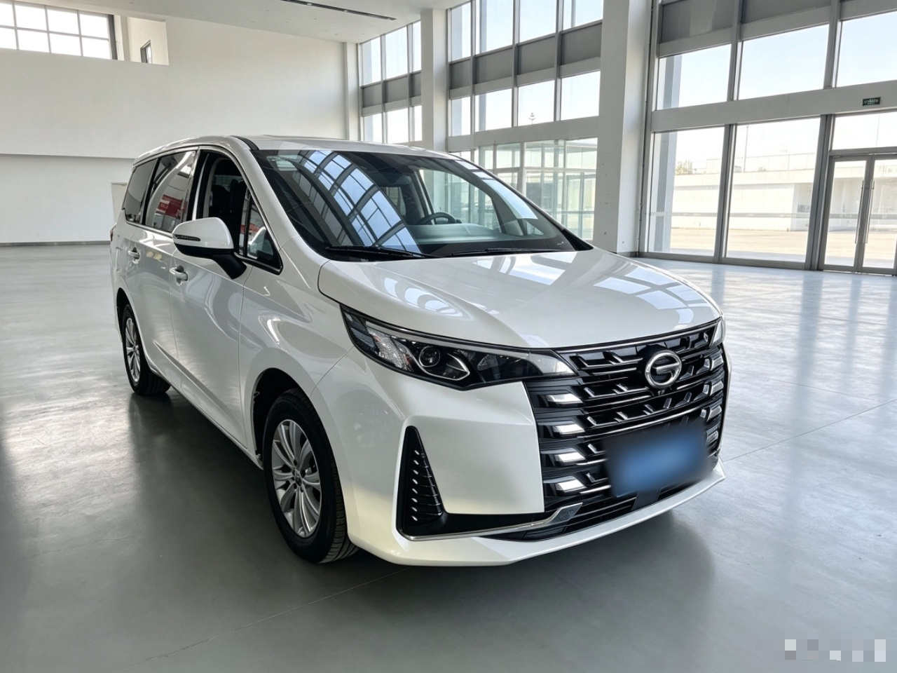 GAC Trumpchi M6 2023 PRO 270T DCT Elite photo 3