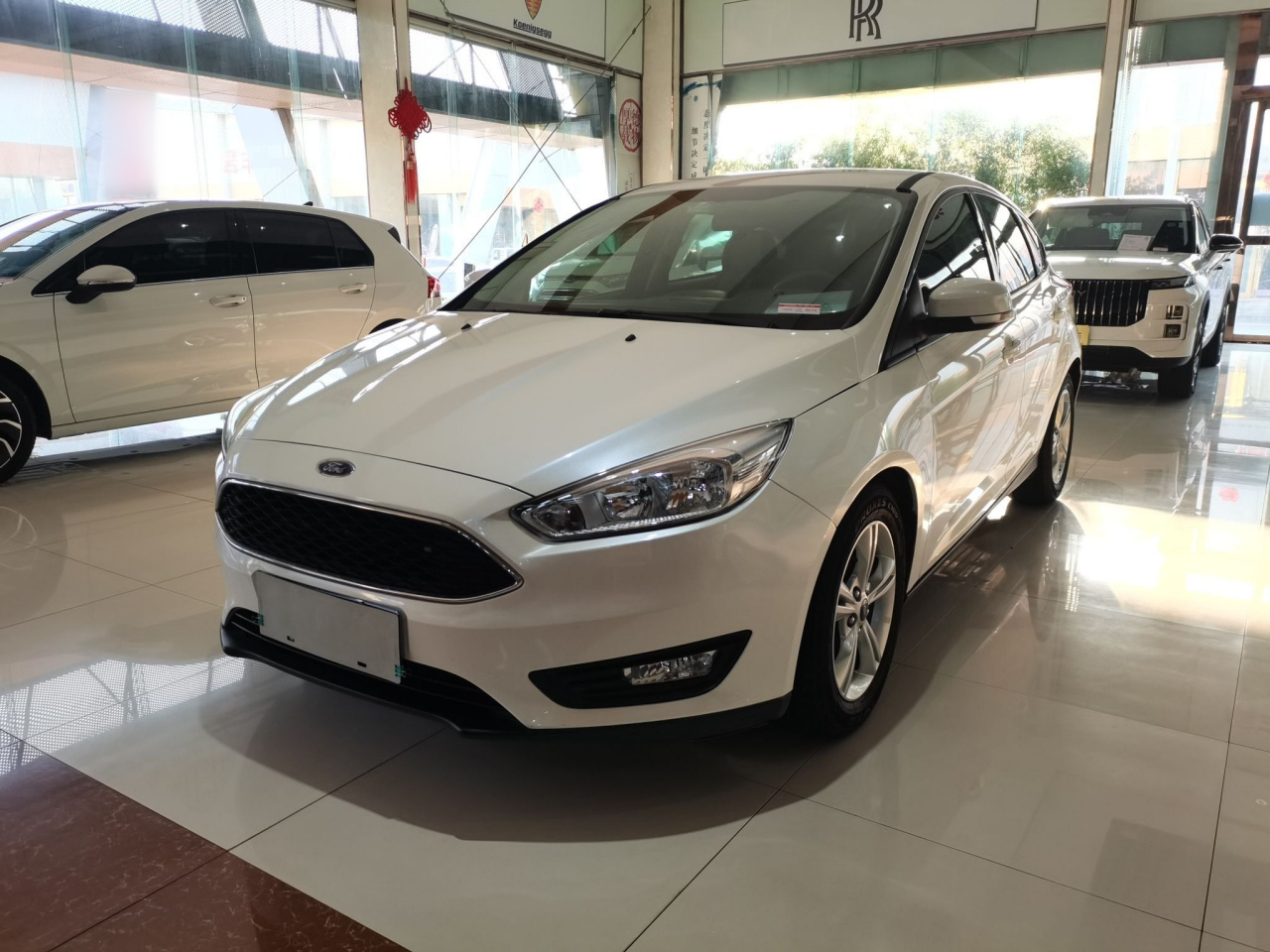 Focus 2015 Hatchback 1.6L AT Comfort