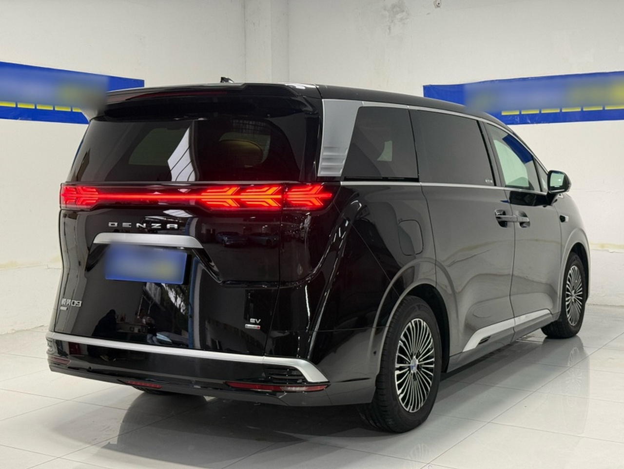 D9 2026 2nd Gen EV RWD Premium photo 5