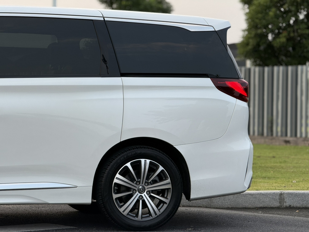 GAC Trumpchi M8 2020 Pilot 390T Supreme photo 3