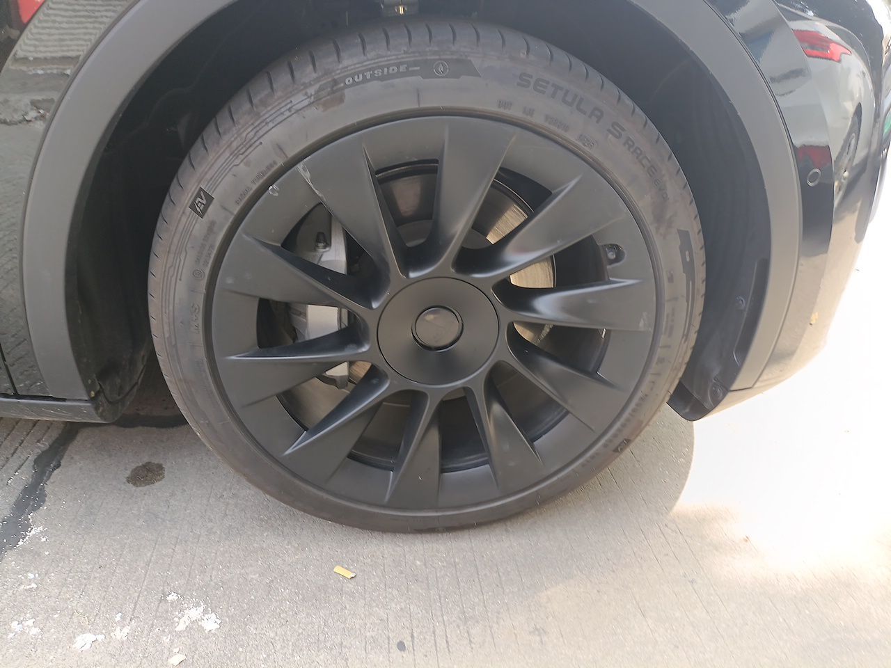 Model Y 2021 Standard Range RWD photo 5