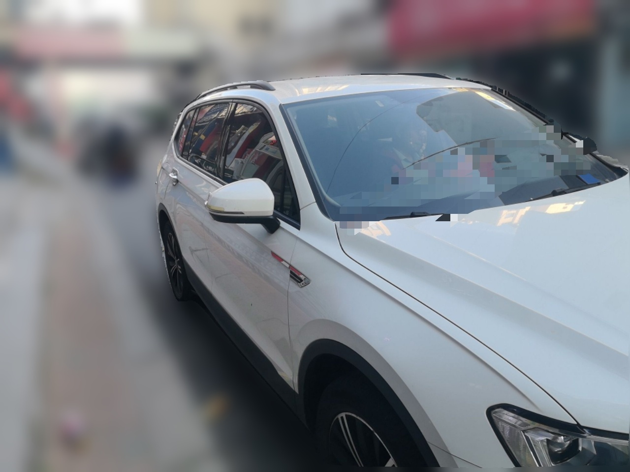 Tiguan L 2019 330TSI AT RWD China VI photo 3