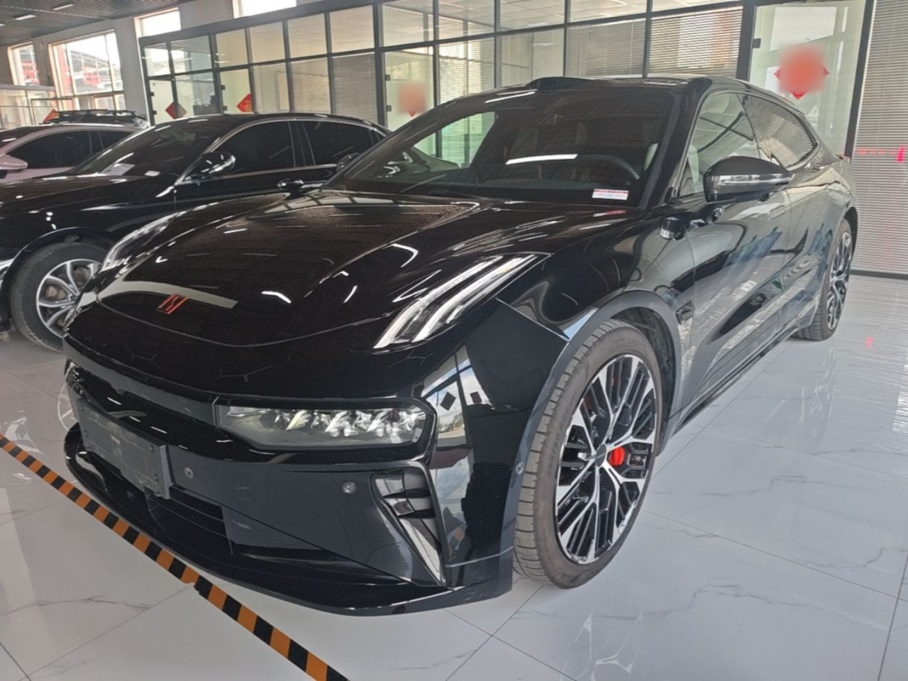 001 2026 103 AWD Ultra+