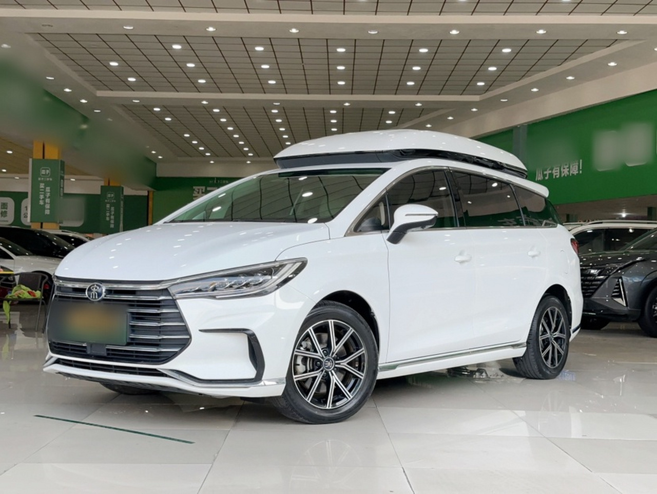 Song MAX EV 2022 DM-i 105KM Executive