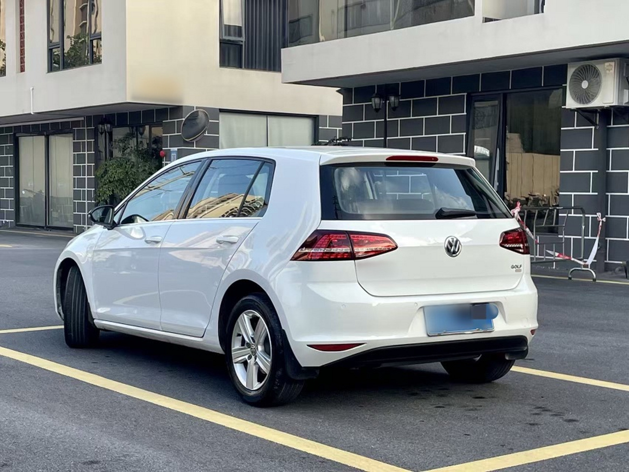 Golf 2017 1.6L AT Comfort Anniversary Edition photo 2