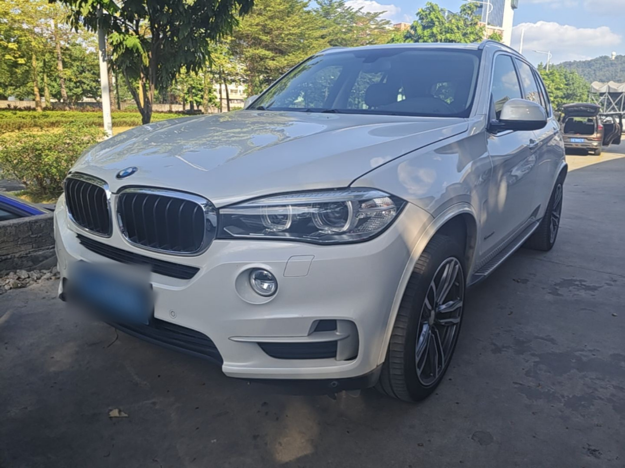 X5 Imported 2014 xDrive35i Leading