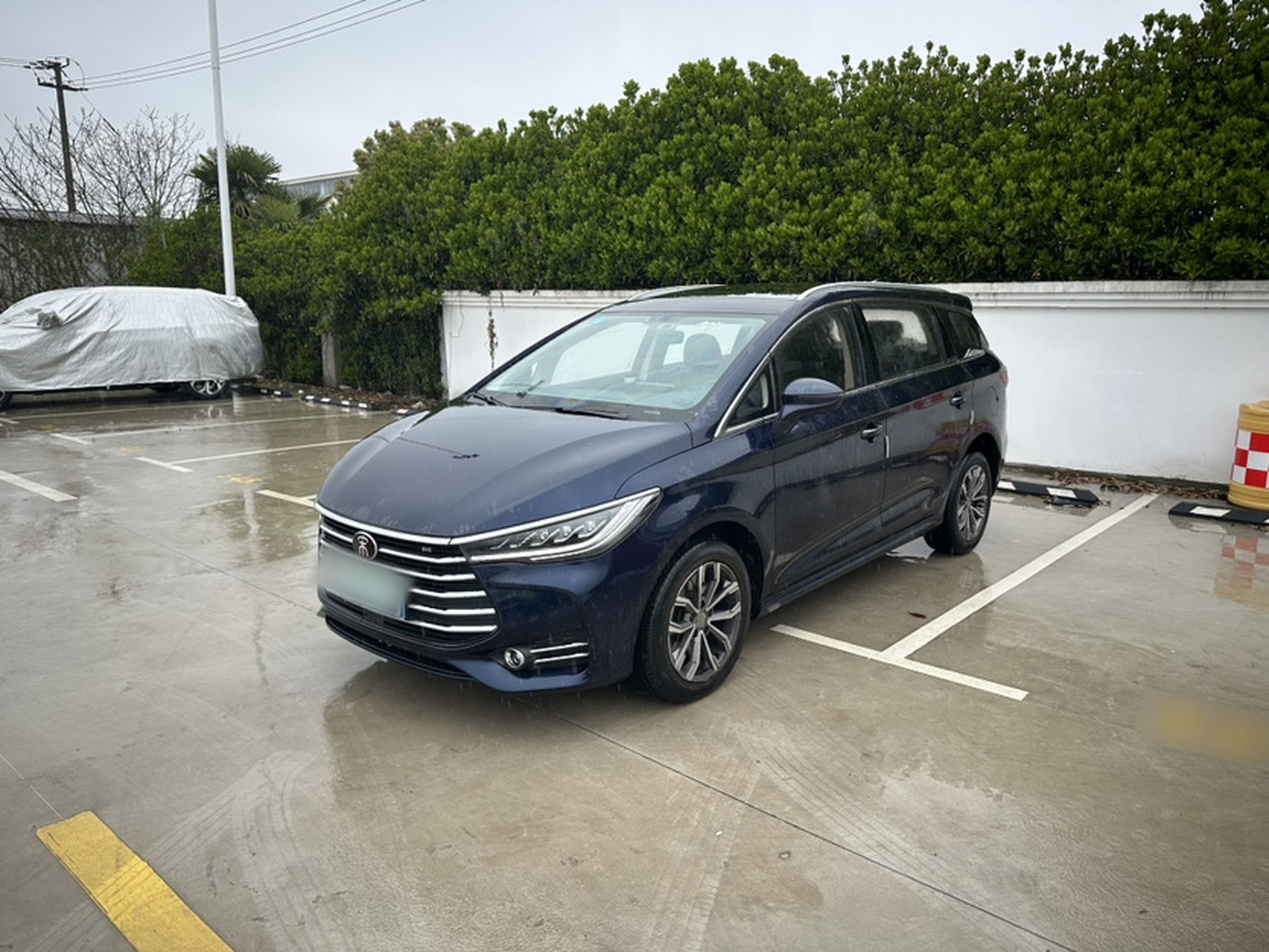 Song MAX 2019 1.5T AT Connected 6-Seater China VI
