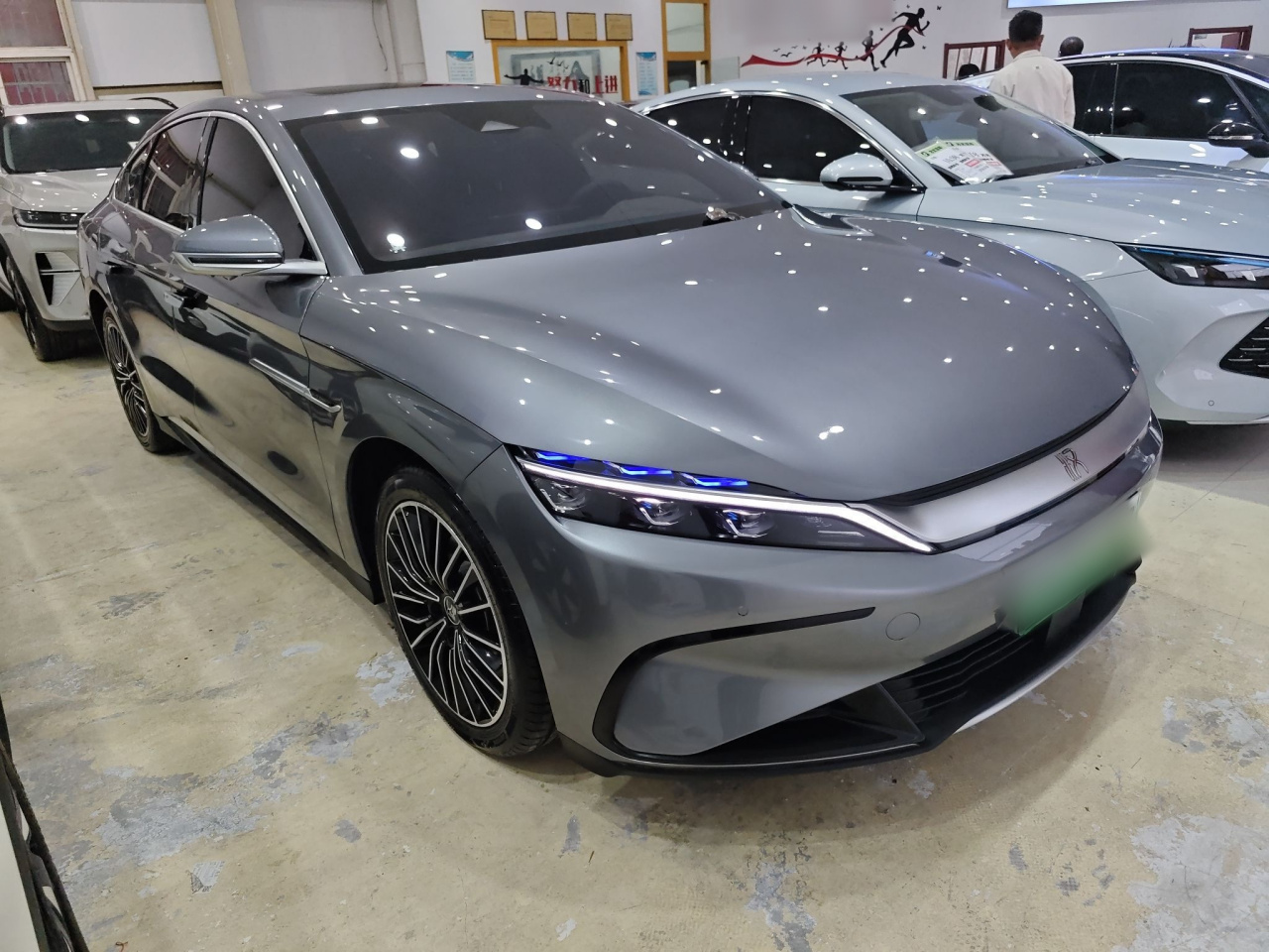 Han 2023 EV Champion 506KM FWD Premium photo 3