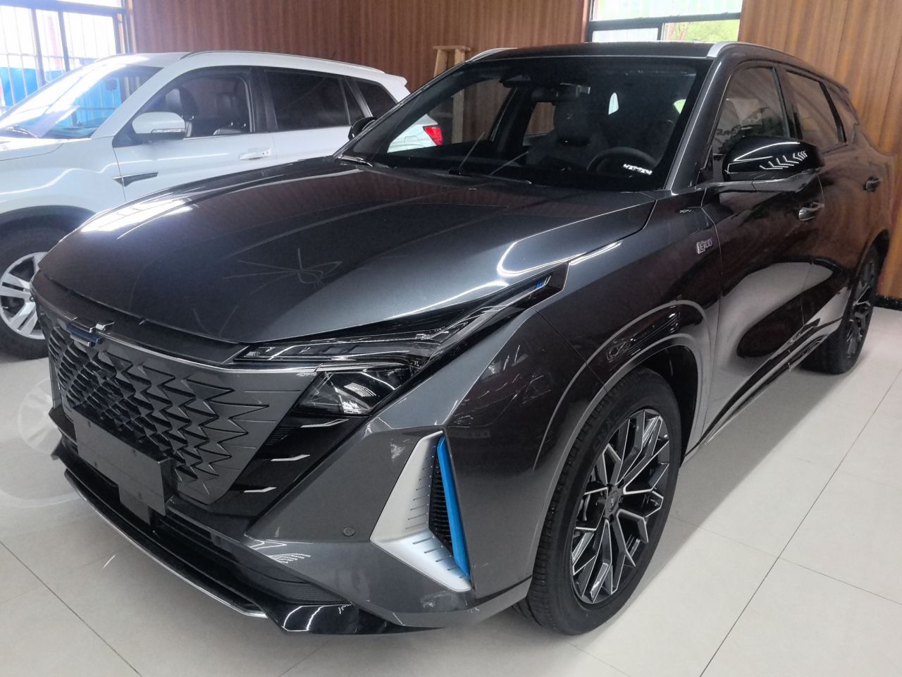 Oshan Z6 EV 2023 iDD 150KM Flagship PLUS