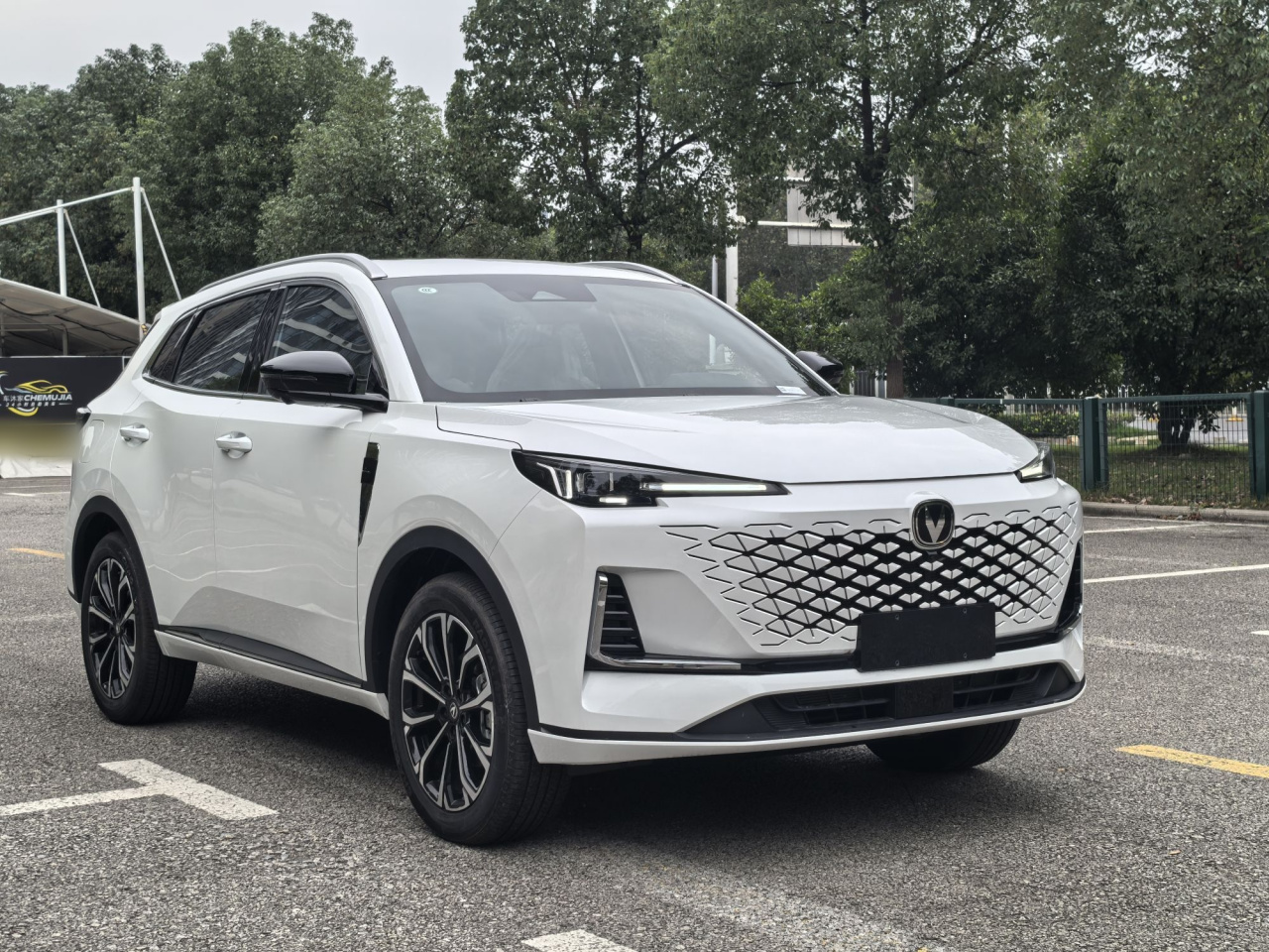 CS55PLUS PHEV 2025 125km photo 3