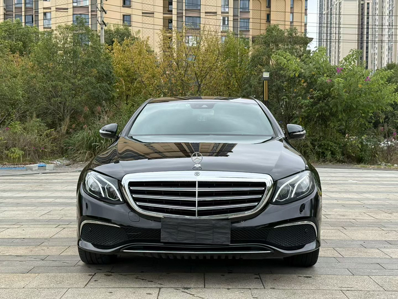 E-Class 2017 E 200 L Sport 4MATIC photo 2