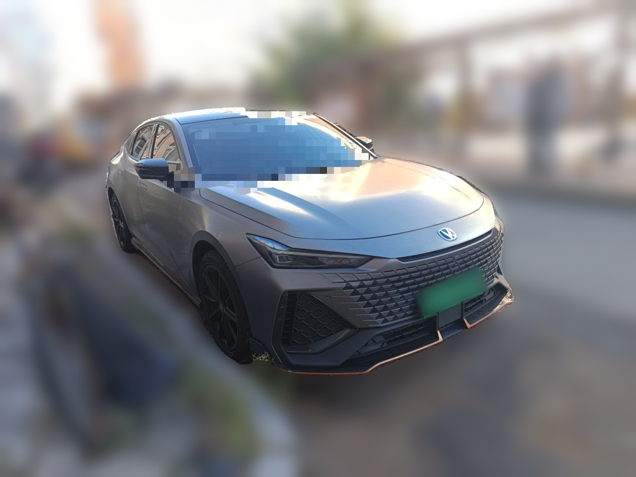 UNI-V 2022 2.0T photo 3