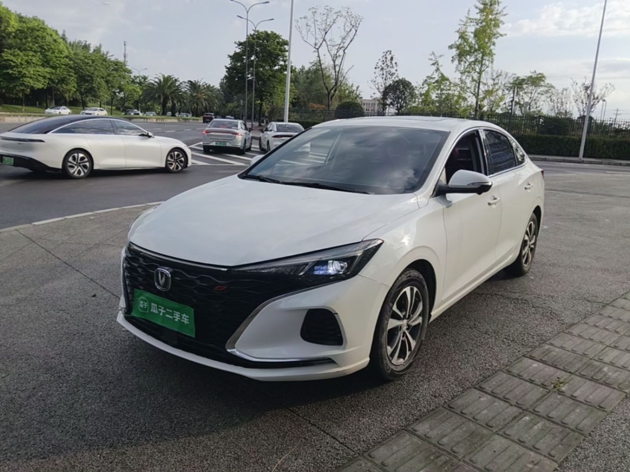 Eado 2021 PLUS NE 1.4T GDI DCT Premium