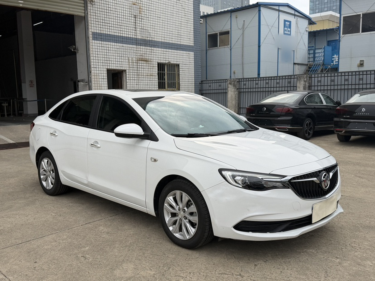 Excelle 2021 Facelift Classic 1.5L AT Elite photo 2