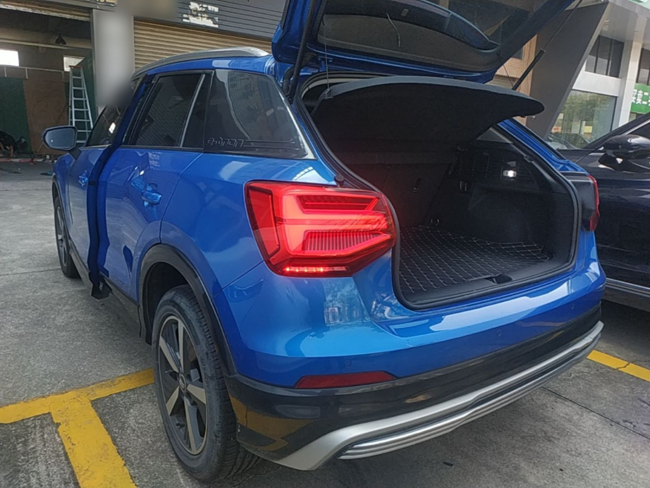 Q2L e-tron 2019 Q2L e-tron EV Smart photo 4