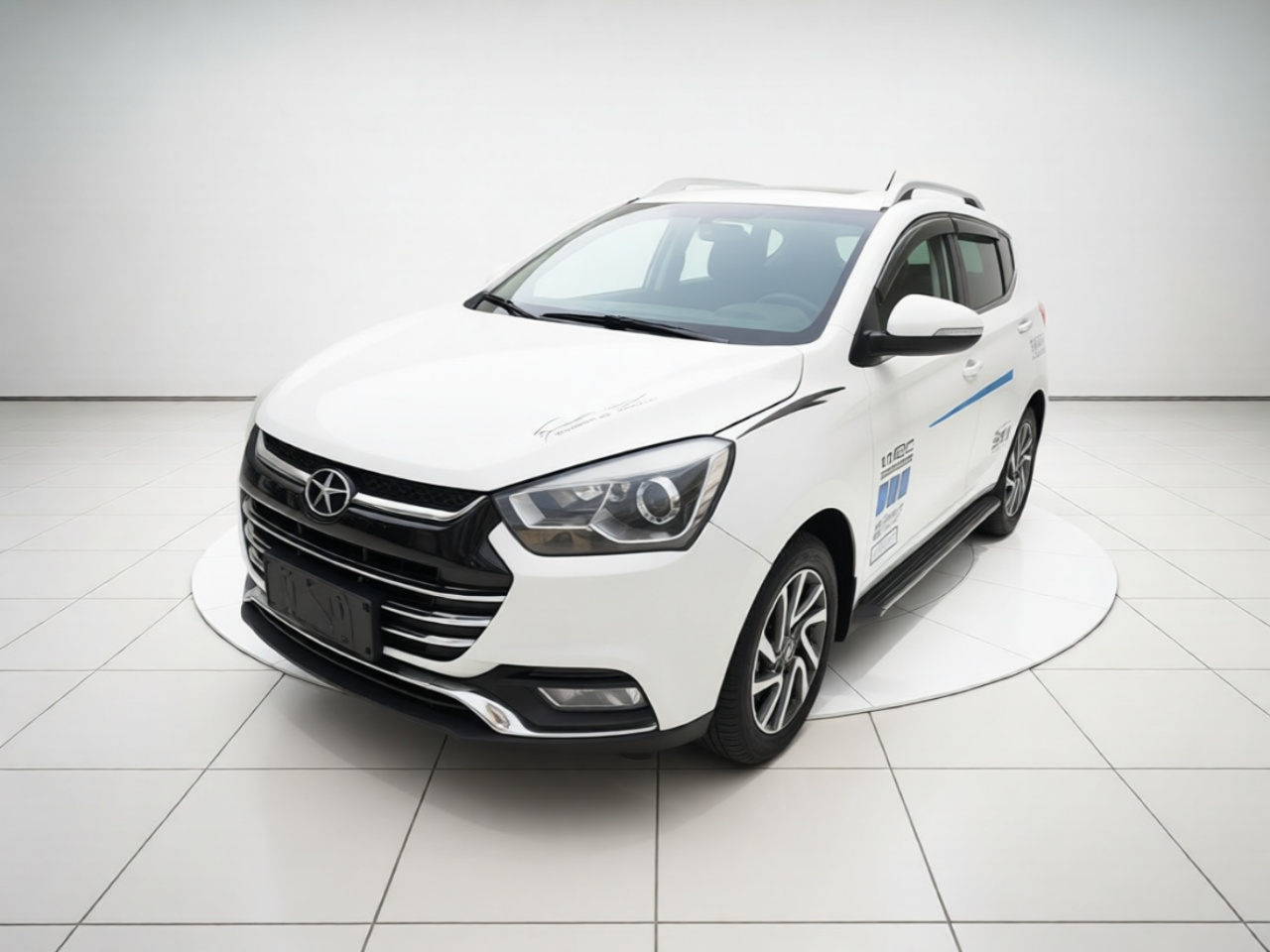 JAC Refine S2 2015 1.5L CVT Luxury Smart