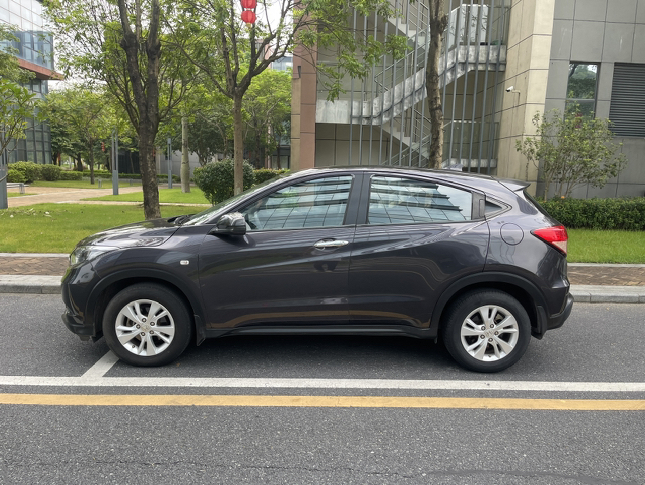 Vezel 2017 1.5L CVT RWD Comfort photo 2