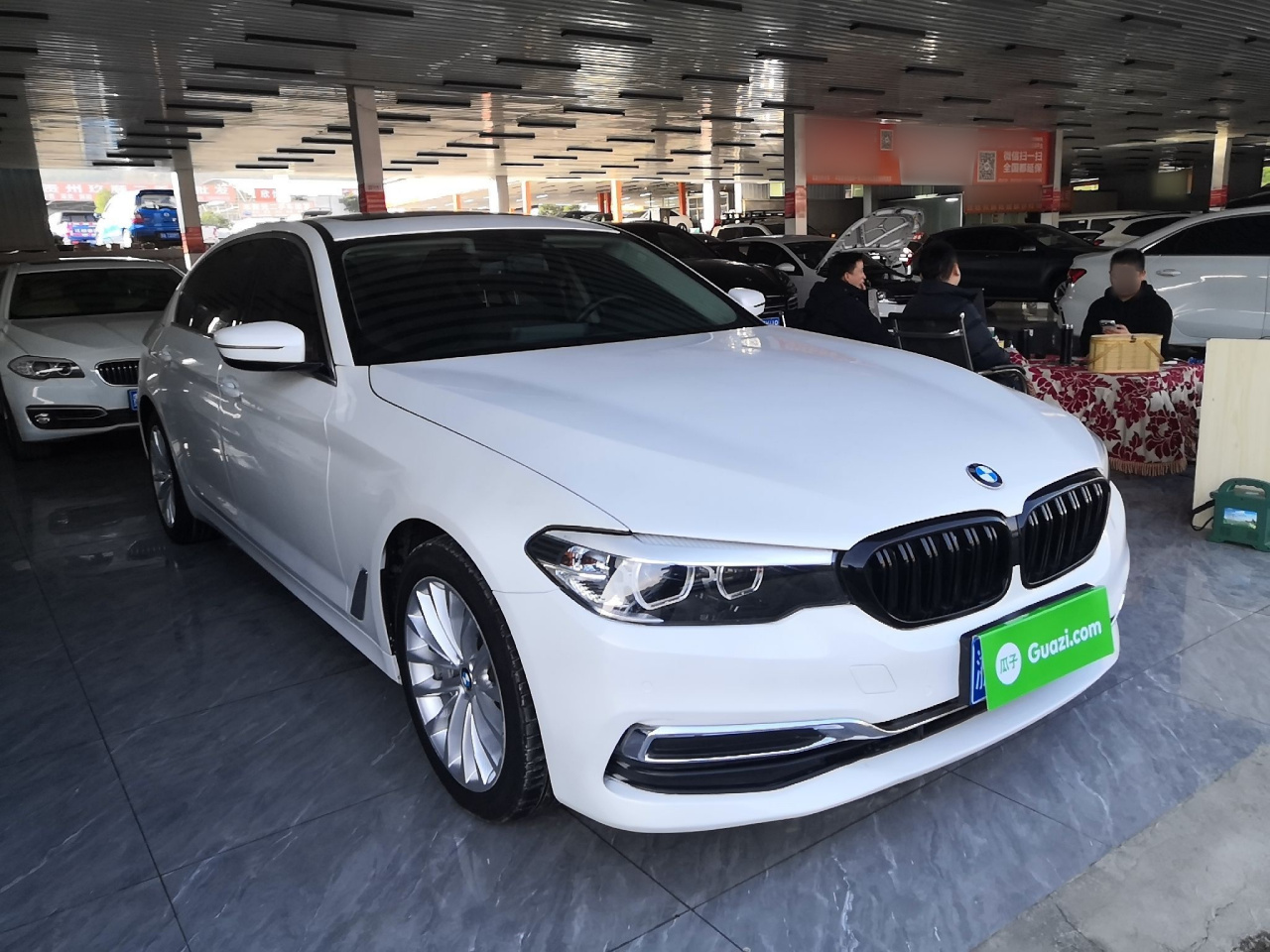 5 Series 2019 Facelift 530Li Leading Luxury photo 3