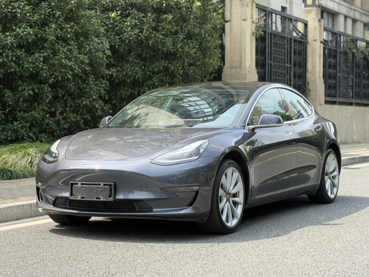 Model 3 2019 Standard Range RWD Upgraded