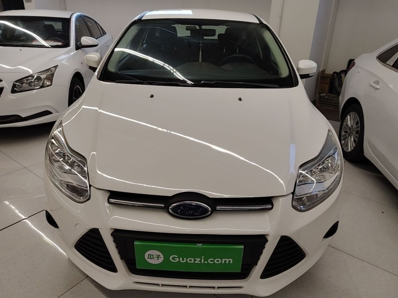 Focus 2012 Hatchback 1.6L AT Comfort photo 2
