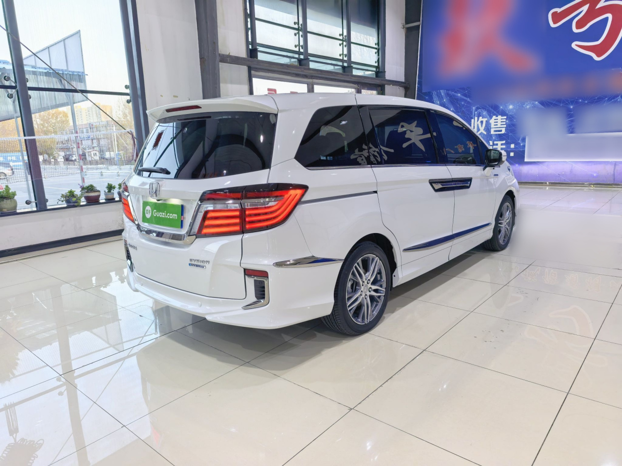 Elysion 2019 2.0L Hybrid Supreme photo 4