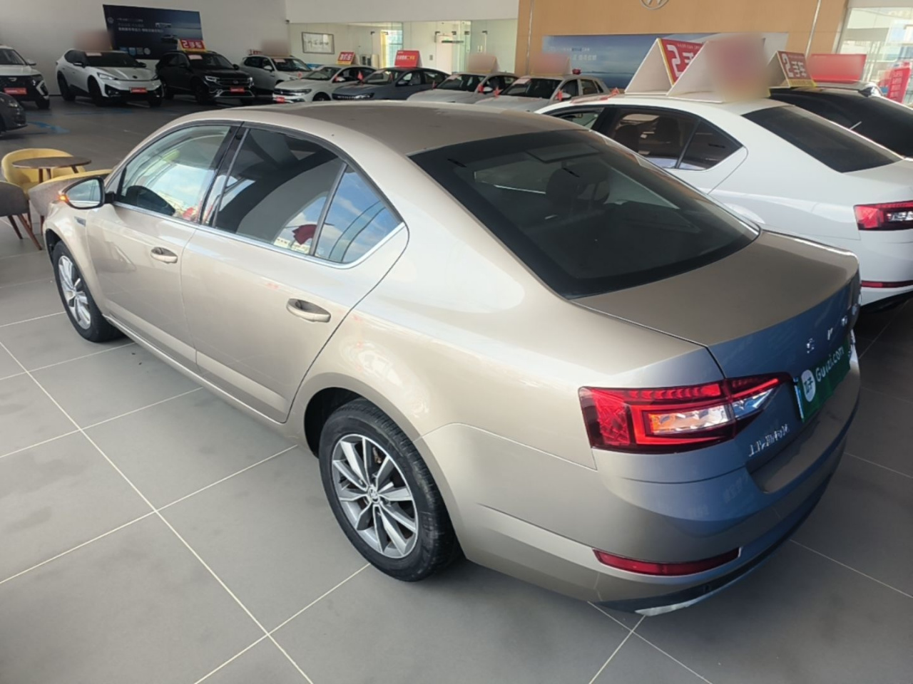 Octavia 2019 1.5L AT Comfort China VI photo 4
