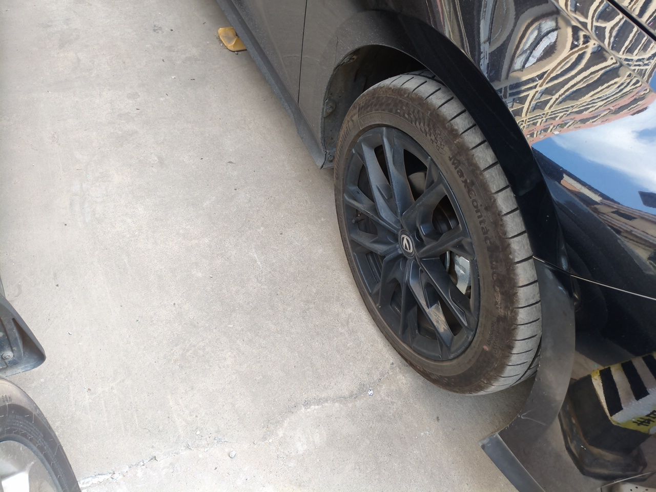 UNI-V 2025 1.5T 500Bar Premium photo 5