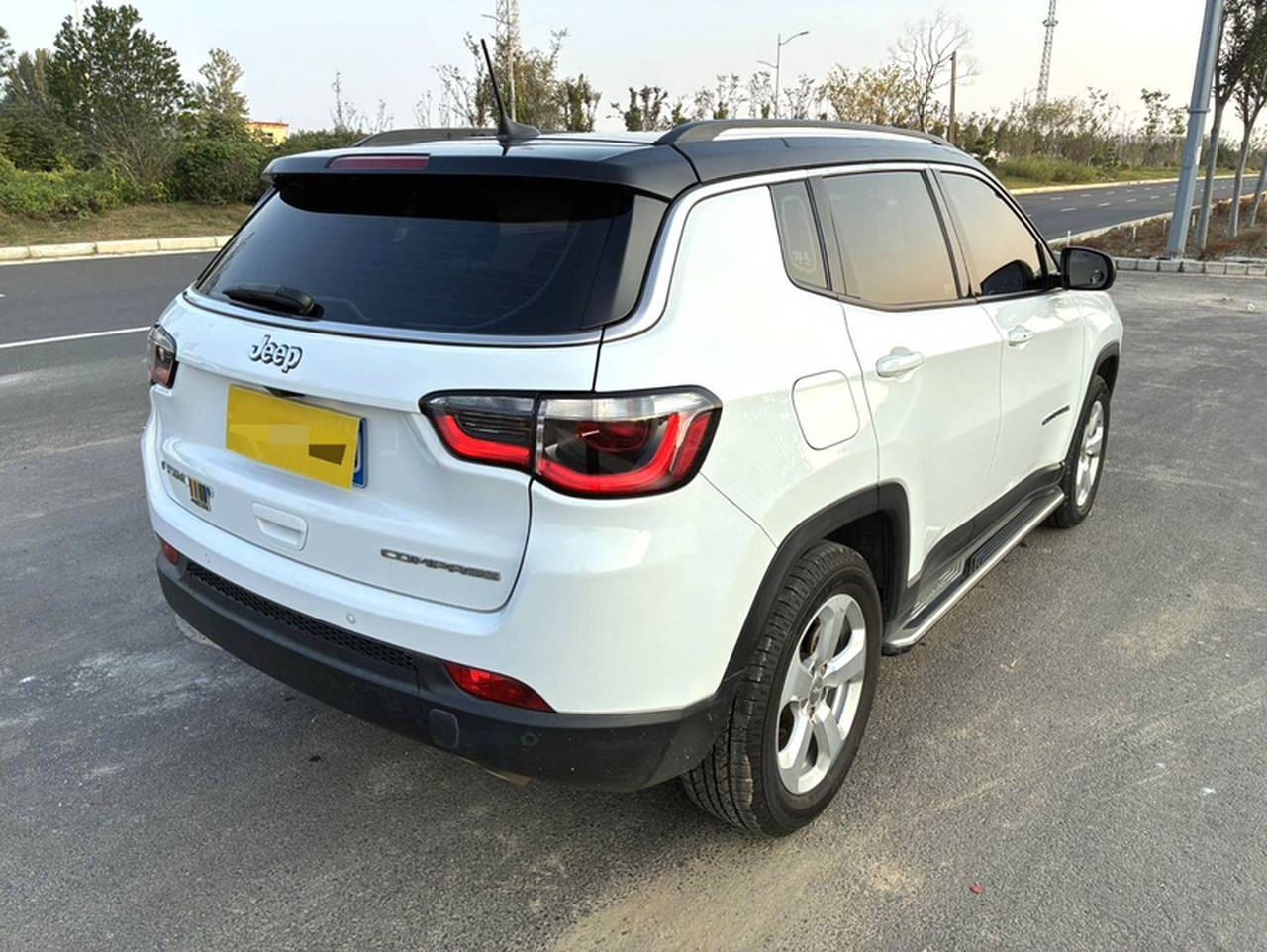 Compass 2019 220T AT photo 4