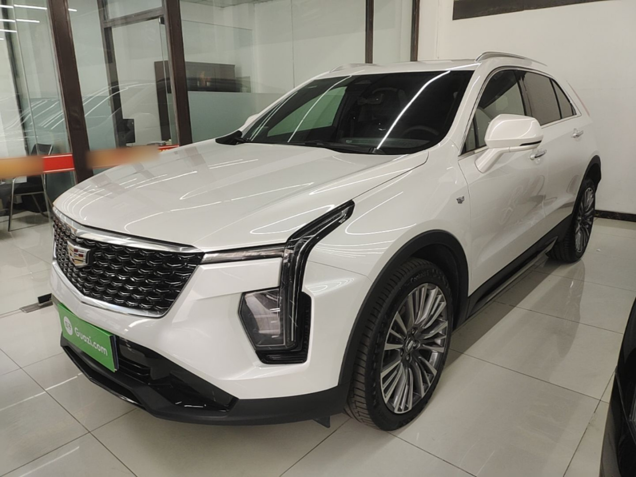 XT4 2024 Facelift 28T RWD Premium