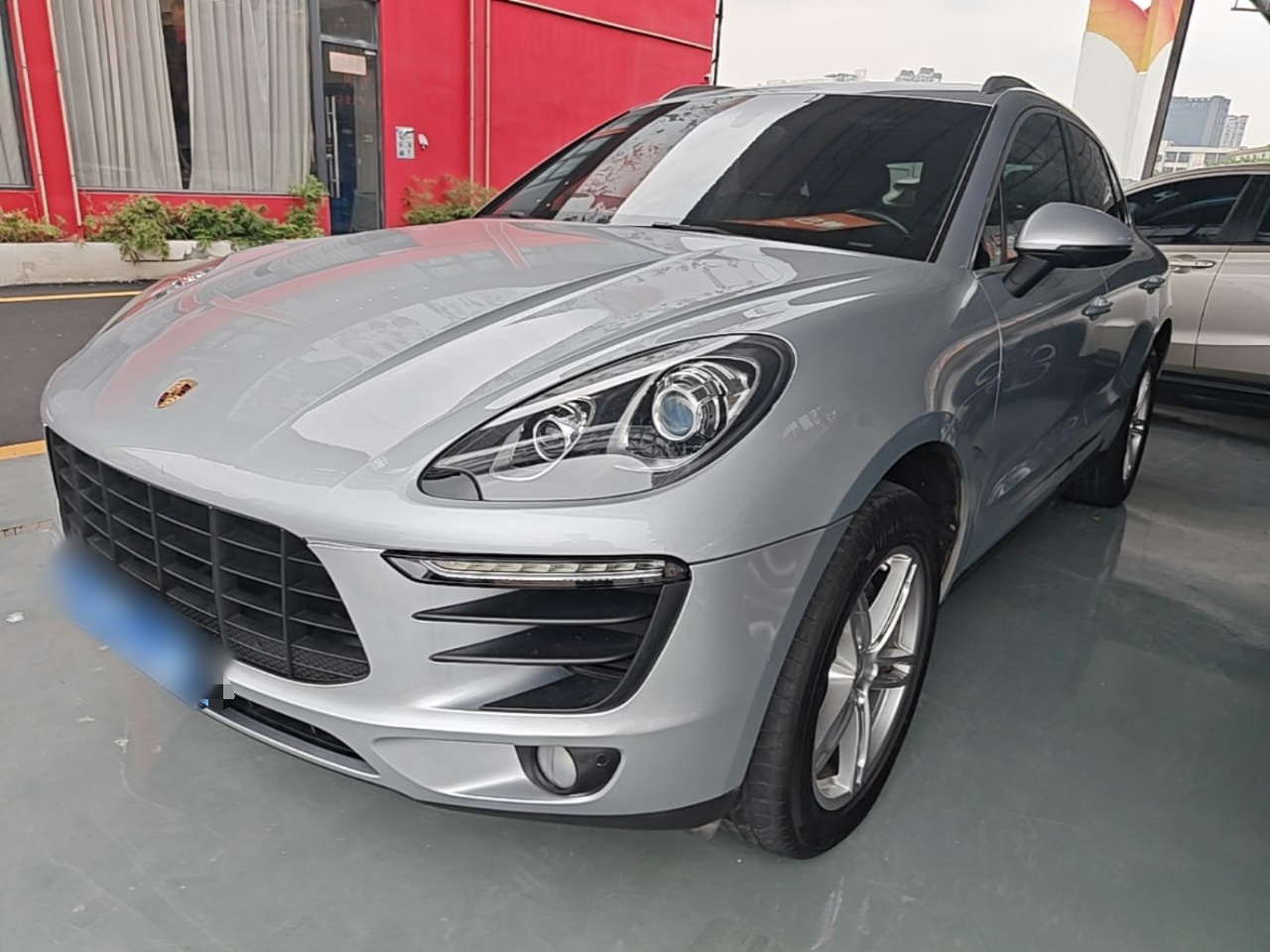 2014 Macan 2.0T