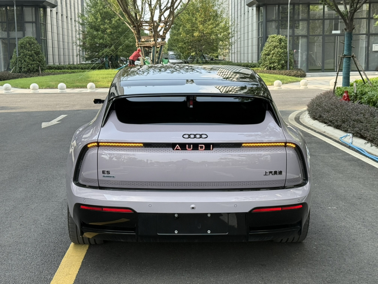 AUDI E5 Sportback 2026 Performance quattro photo 2