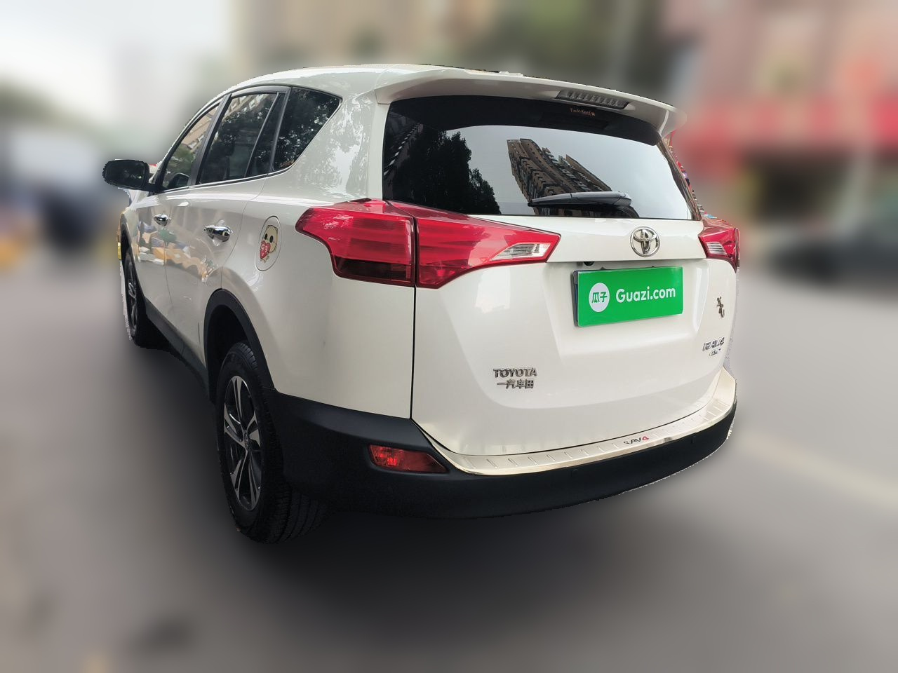 RAV4 2015 2.0L CVT AWD photo 4
