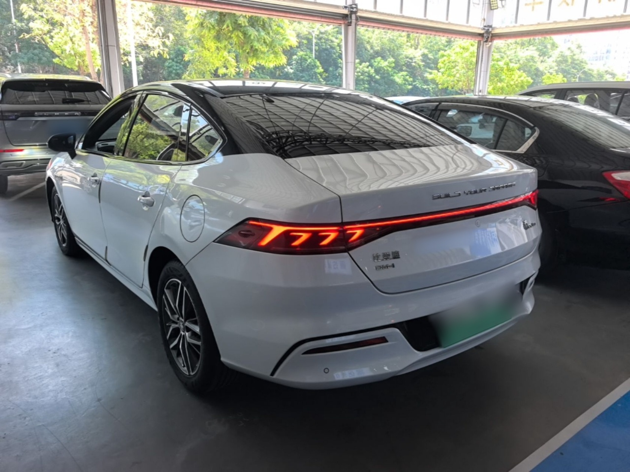 Qin PLUS 2021 DM-i 55KM Flagship photo 4