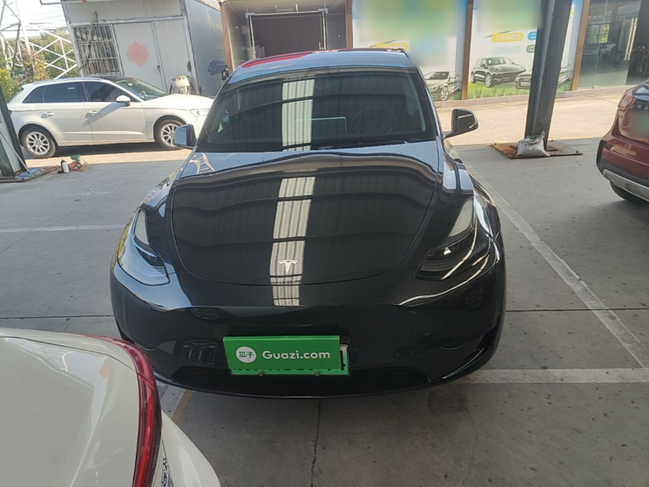 Model Y 2024 RWD photo 2