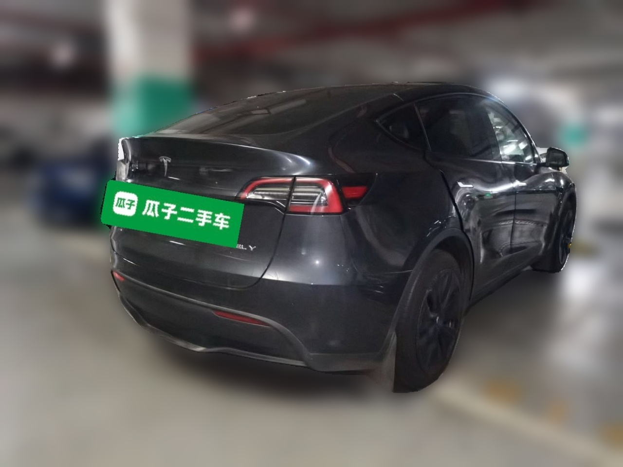 Model Y 2024 RWD photo 4