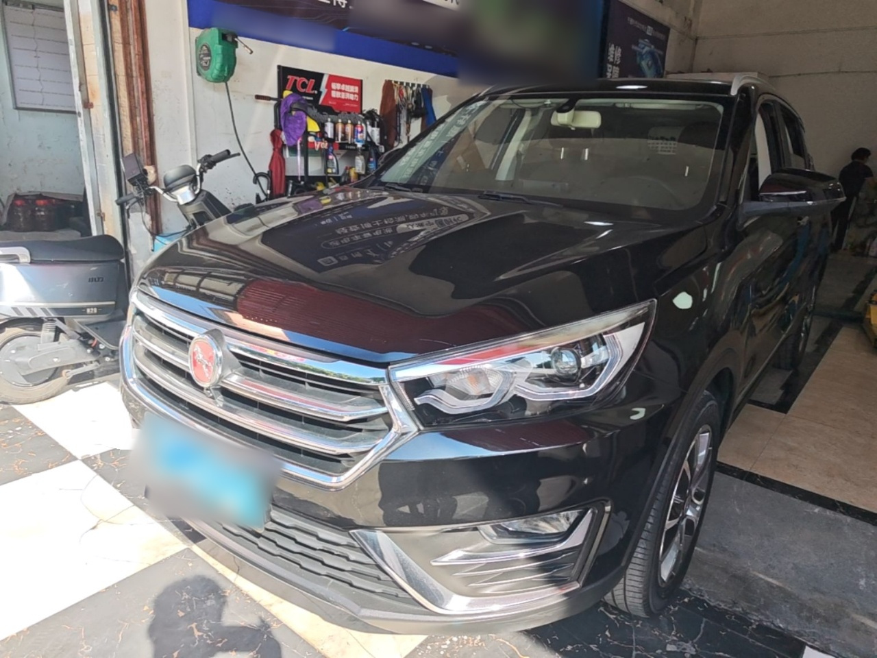 Hanteng X5 2018 1.5T CVT Luxury