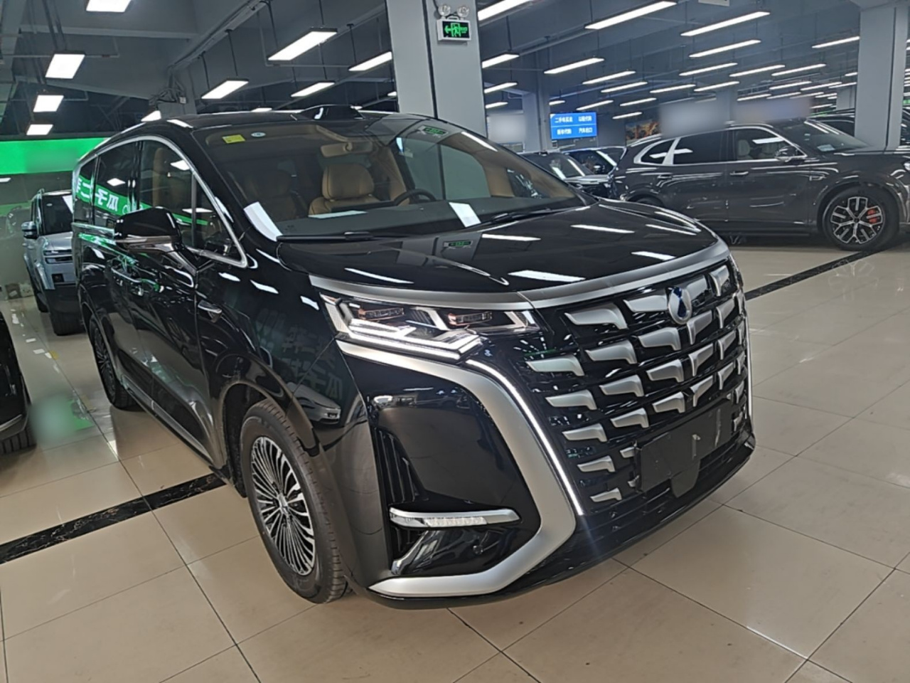 D9 2026 2nd Gen EV RWD Premium photo 3