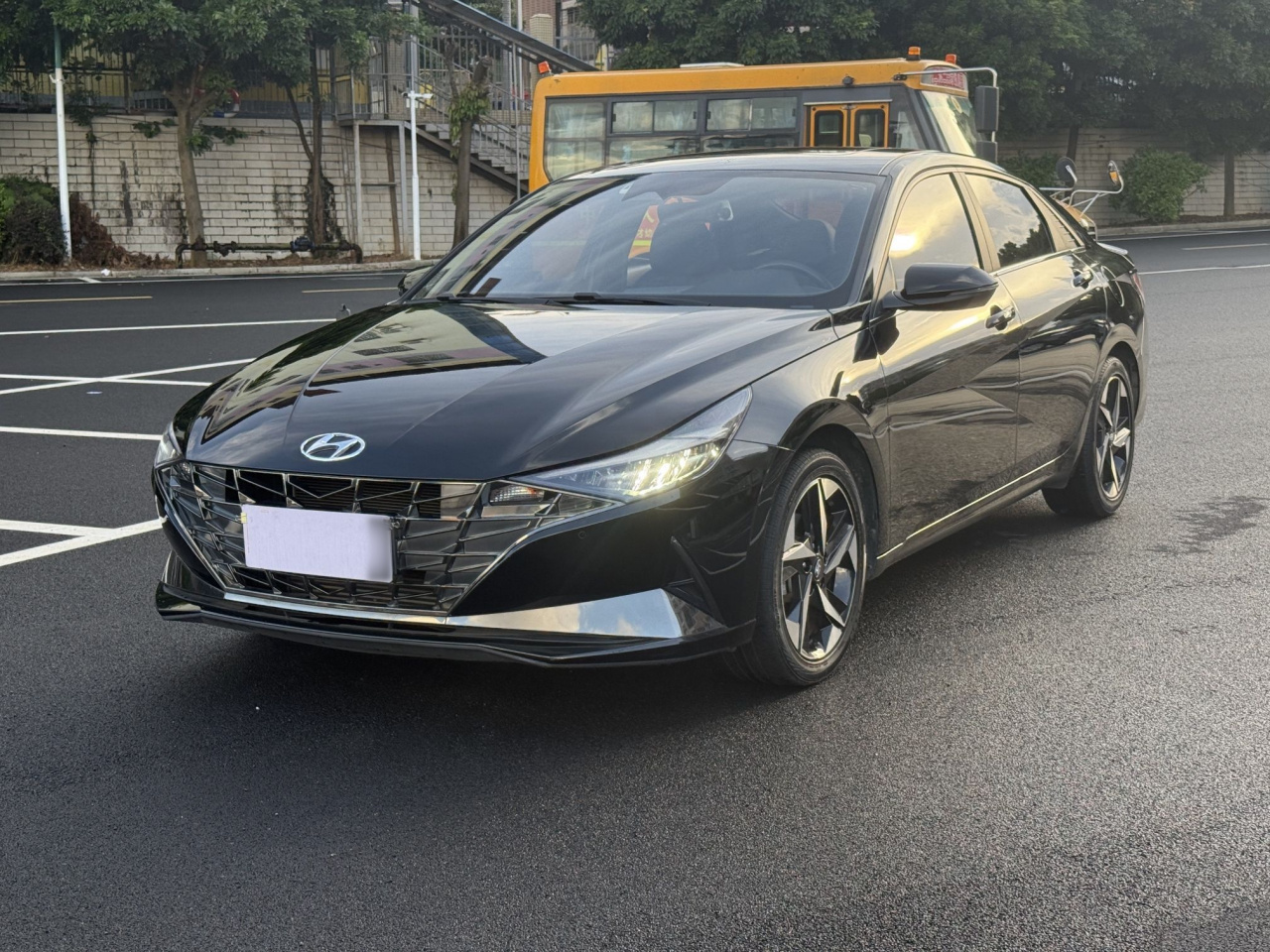 Elantra 2021 240TGDi DCT LUX Premium